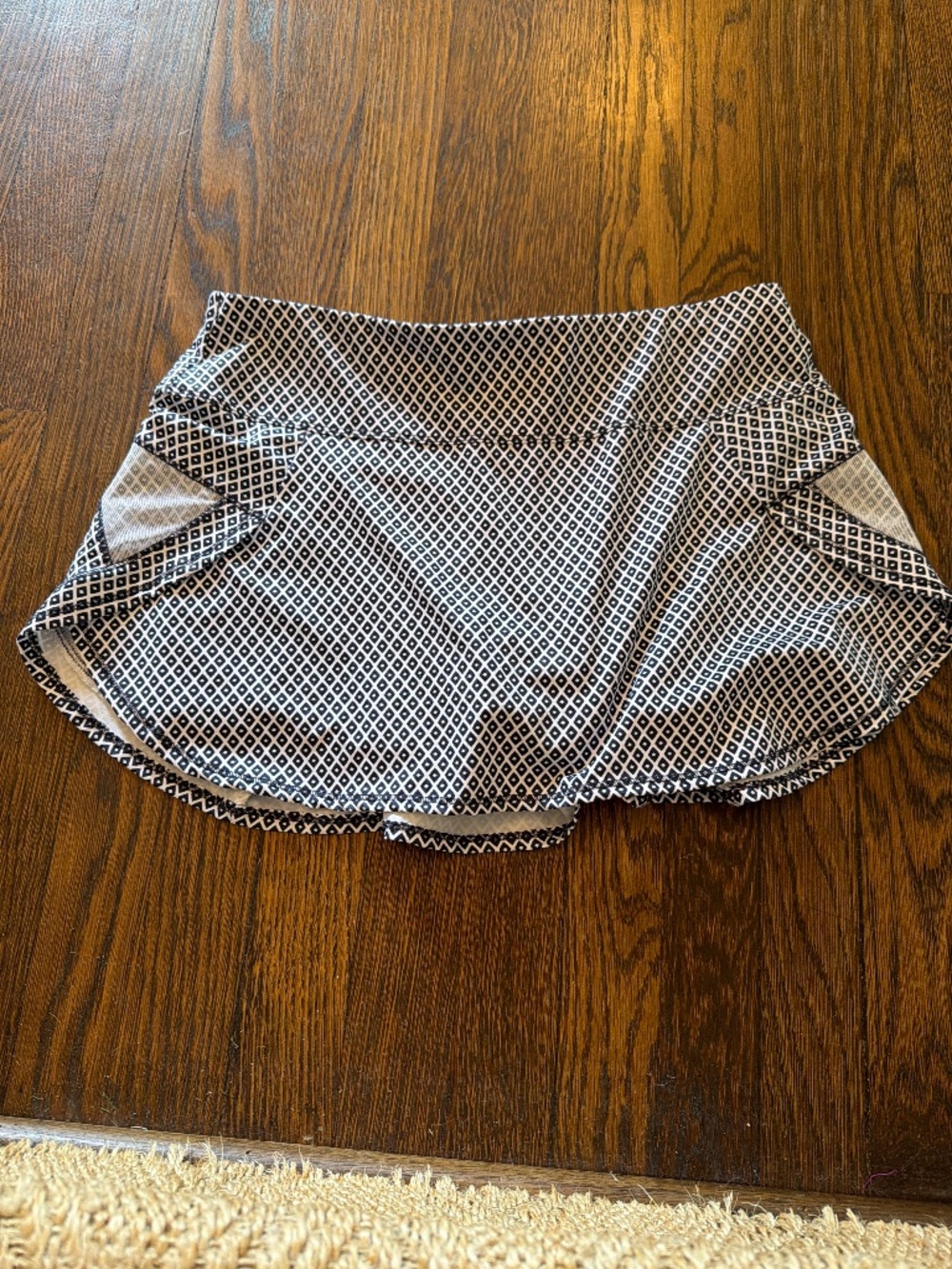 Lucky in Love Tennis Skirt M